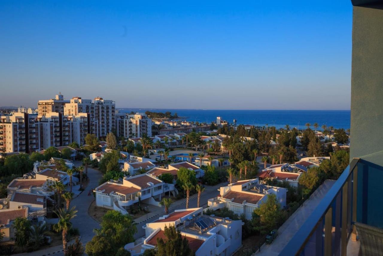 Royal Life Residence Poseidon Studio Trikomo Exterior photo